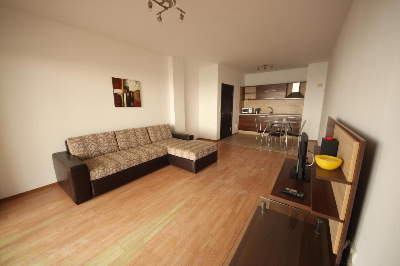 Menada Rocamar Apartments Tsarevo Eksteriør bilde