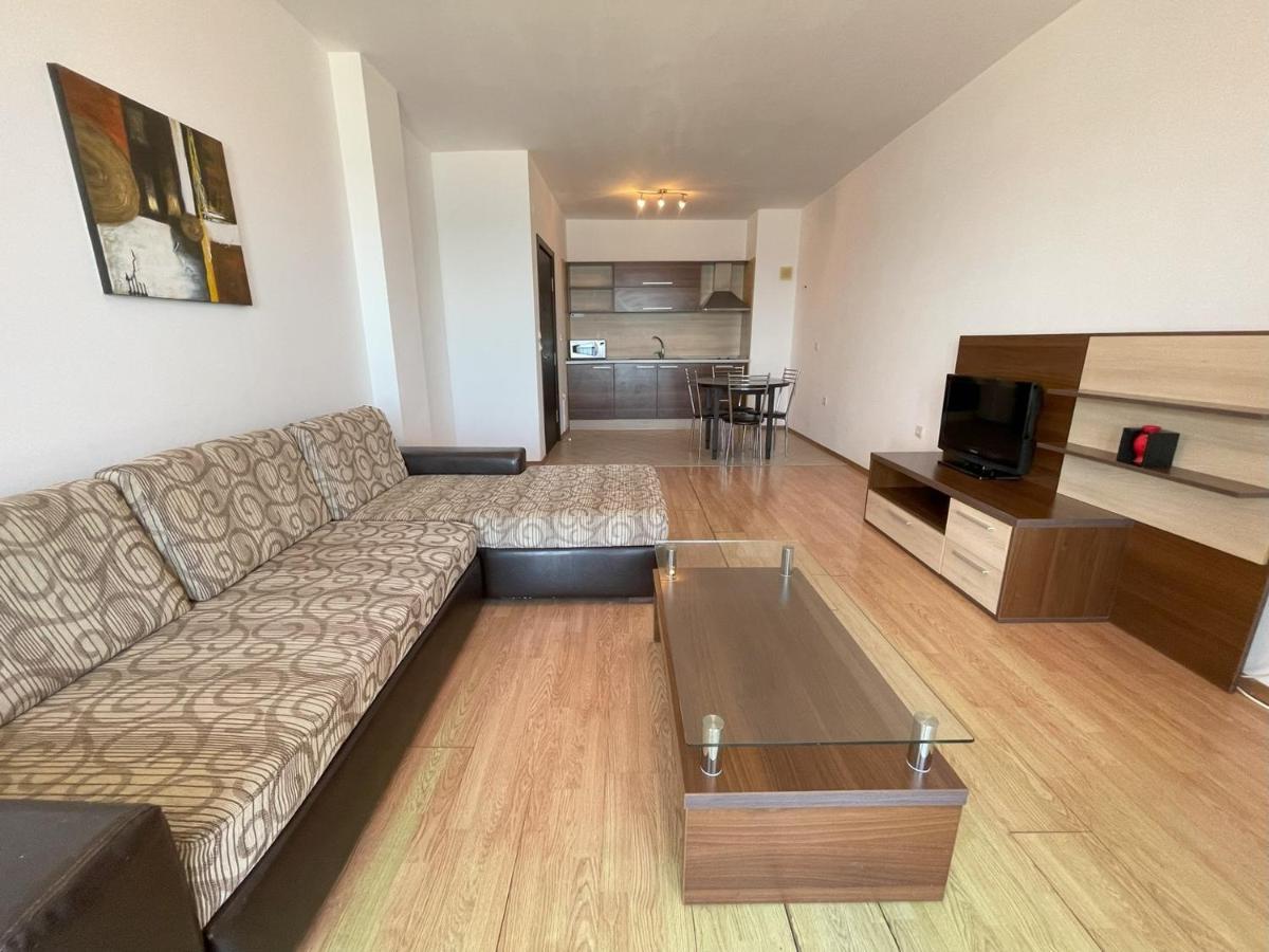 Menada Rocamar Apartments Tsarevo Eksteriør bilde